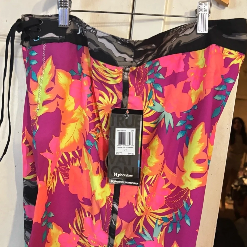 Hurley Block Party Flammo Phantom Boardshort